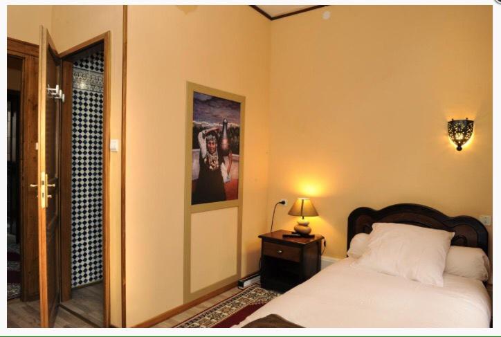 Chambre D'Hotes Anzi Arcis-sur-Aube Habitación foto